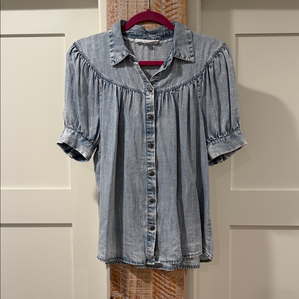 Jane and Delancey Light Blue Button-Down Shirt